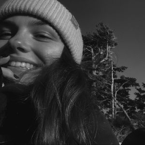 Meet your Posher, Skylar